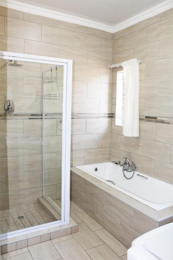 Ngwenya Boutique Hotel Lephalale Ngoại thất bức ảnh